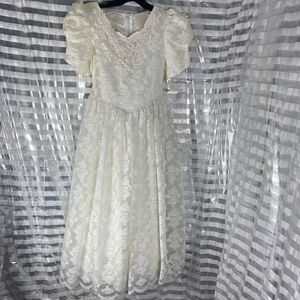 Storybook Heirloom White Embroidered Lace Dress